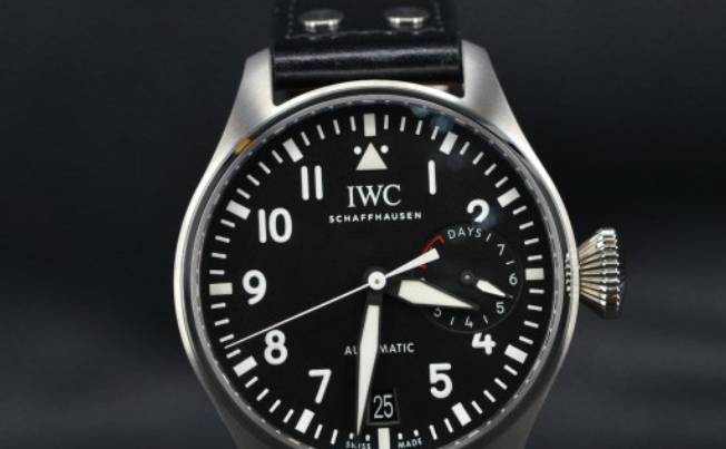 万国飞行员系列IW500912腕表